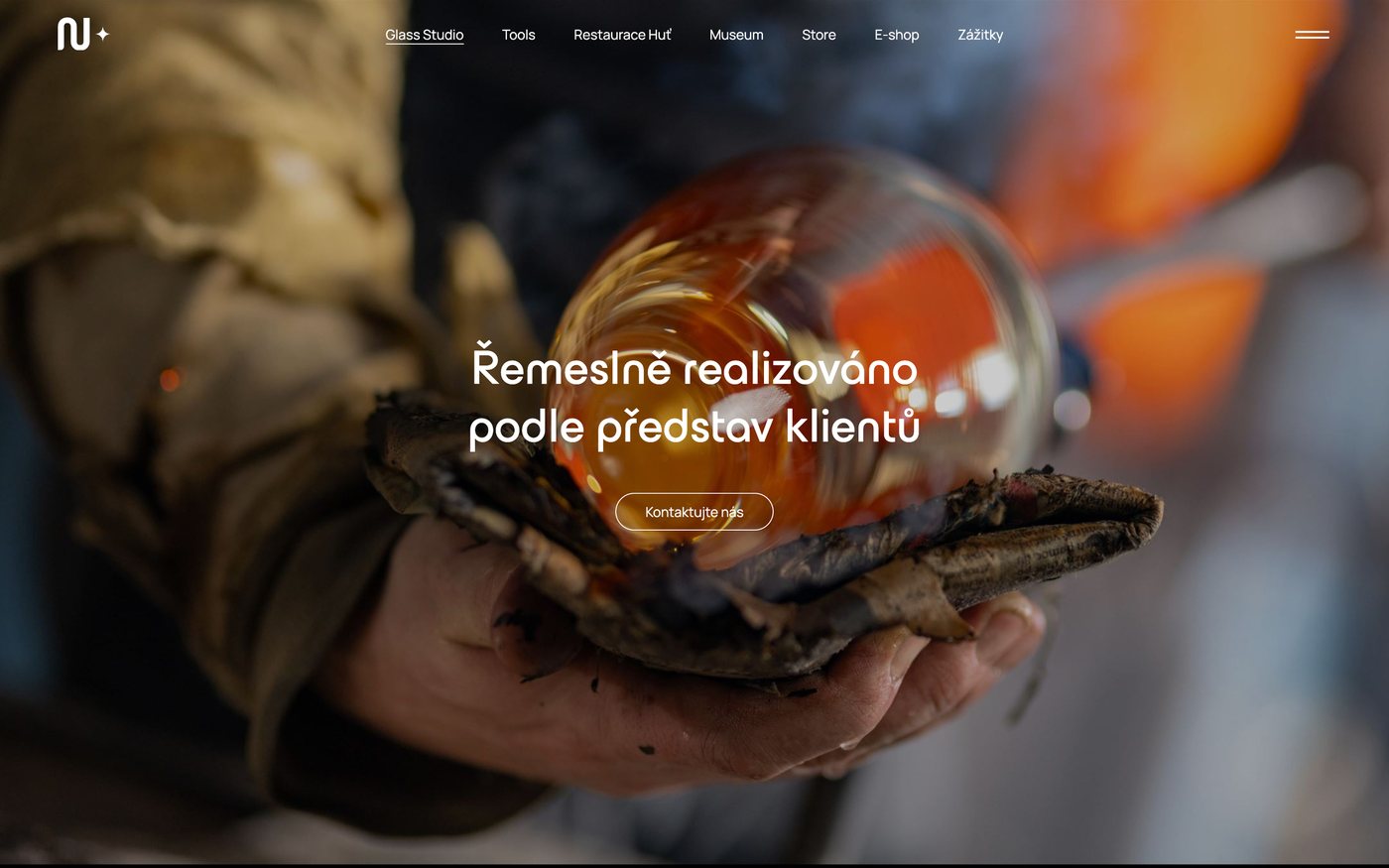 Stránka Glass Studia s foukaným sklem